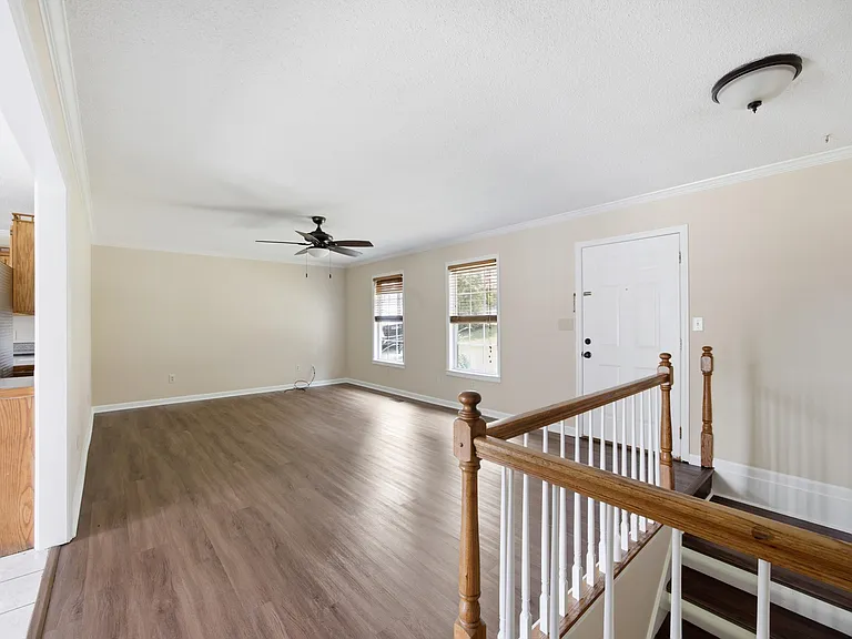 124 Summitt St #124 — Photo 12