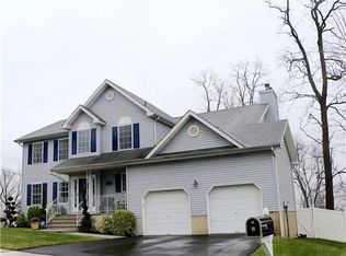 11 Watson Rd, South Amboy, NJ 08879