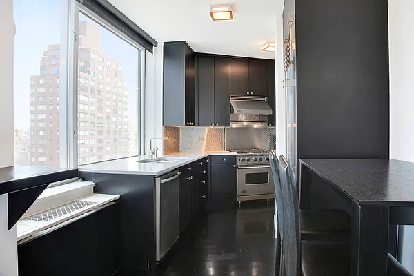 Sold by Corcoran | media 3