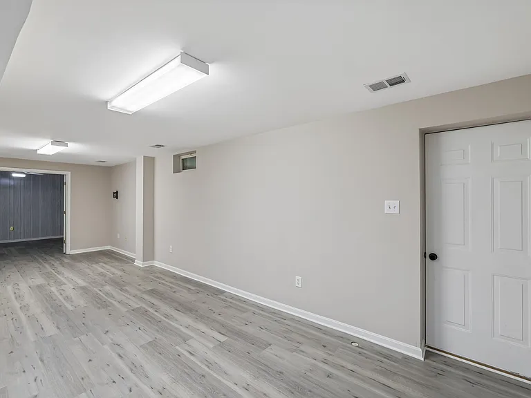 8647 Water Fall Dr — Photo 8