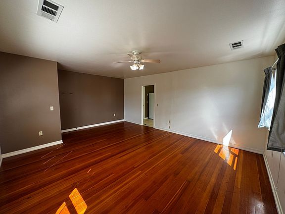 4th image of 1709 Nedra Ave