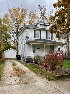 97 E Archwood Ave, Akron, OH, 44301