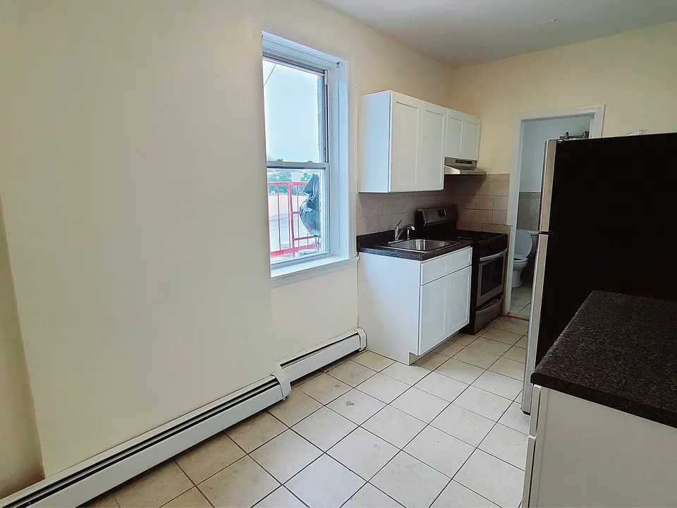 6704 Bergenline Ave #4