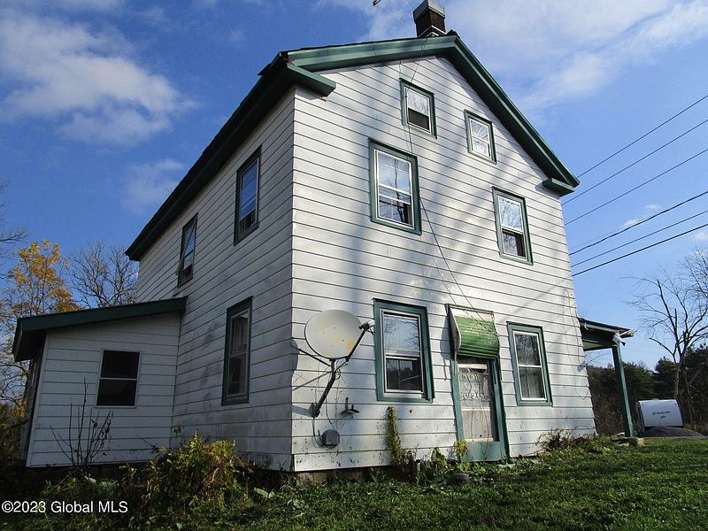 4th image of 547 Clay Hill Road