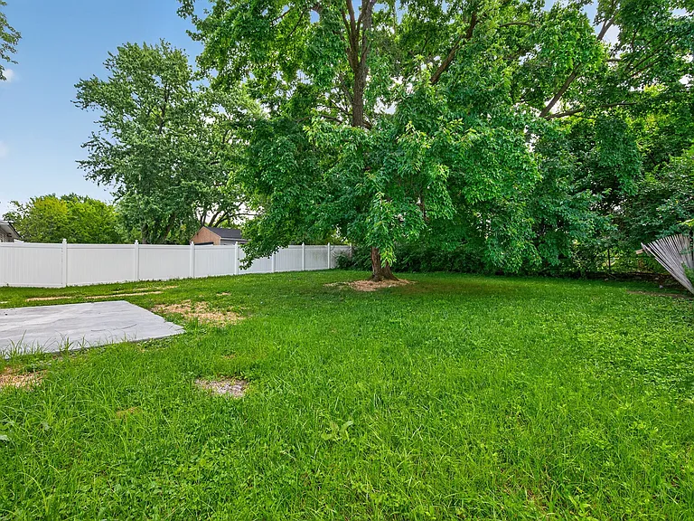 3455 Redskin Dr — Photo 28