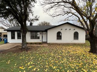 1406 Royal Ln, Cisco, TX 76437