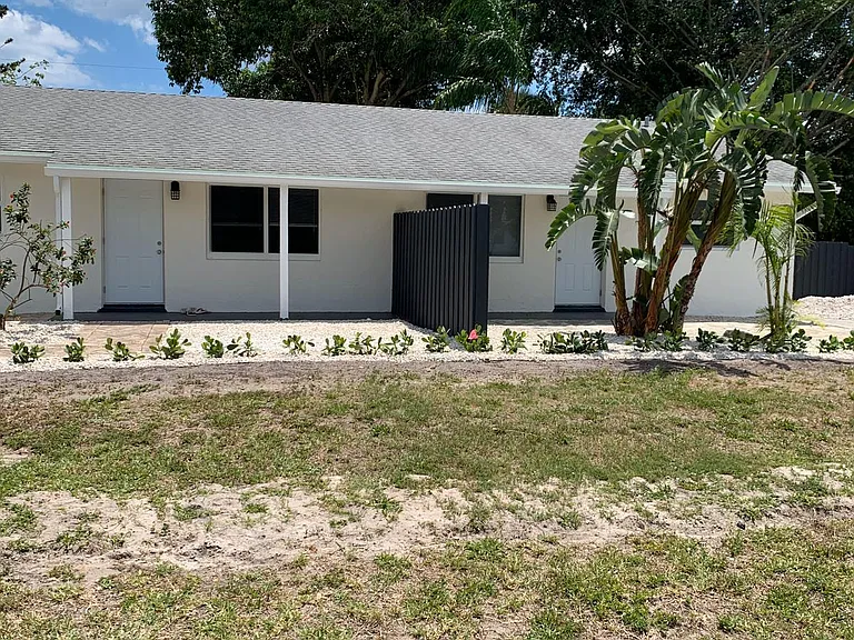9464 Sun Ct #S — Photo 2