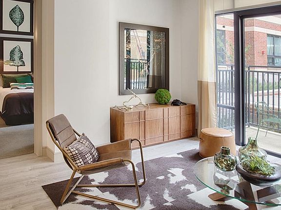 3rd image of 4455 W Colfax Ave #301