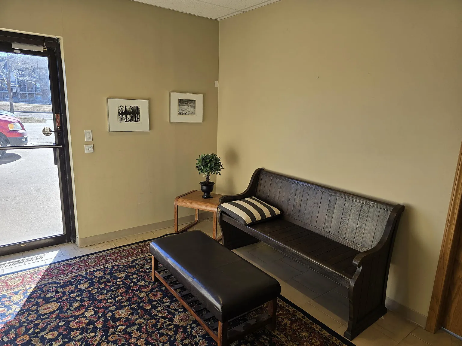 6122 East Shadybrook Street - 9 — Photo 3