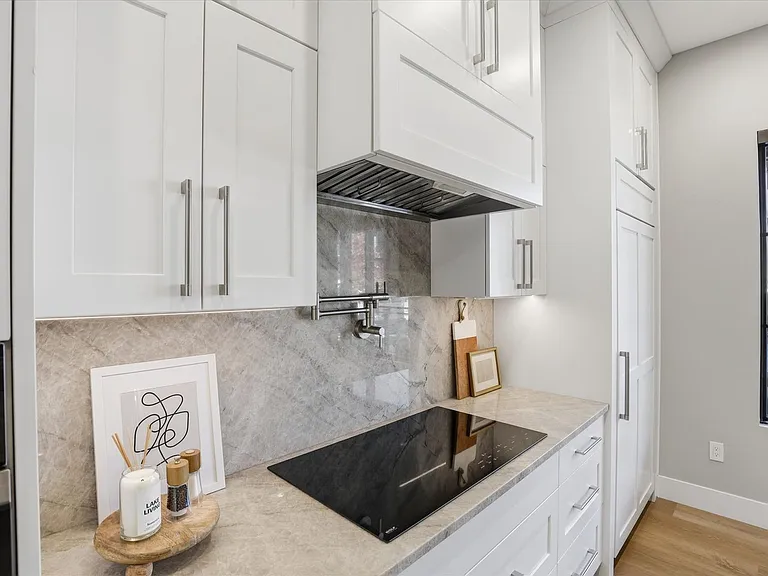 2860 W Lumber Ln — Photo 14