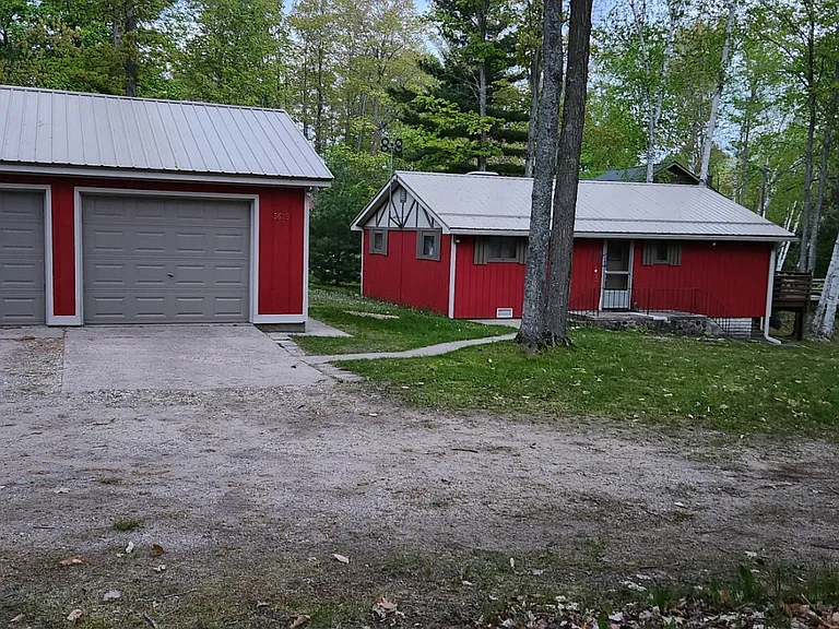 5628 Reynolds Rd — Photo 17