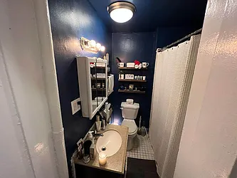 Rented by KNOCKKNOCK LLC