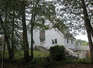 148 Winnapaug Rd, Westerly, RI 02891