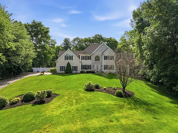 2nd image of 74 Whipple Brook Rd