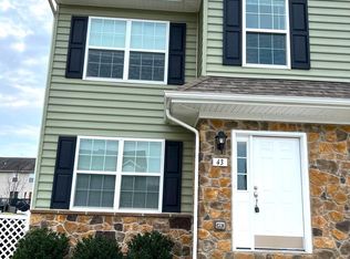 43 Cambria Ln, Smyrna, DE 19977