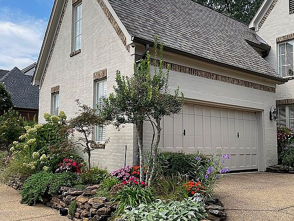 2nd image of 3033 Poplar Grove Ln