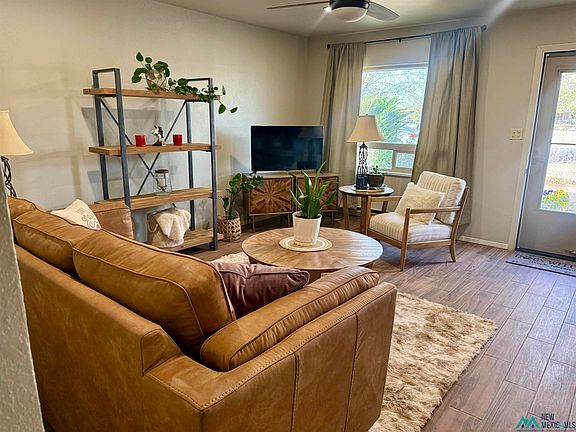 4th image of 2023 S Iron St