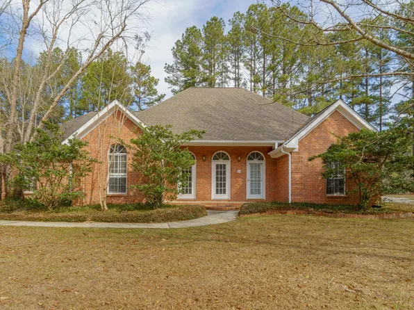 14 Dunleith Ct, Hattiesburg, MS 39402