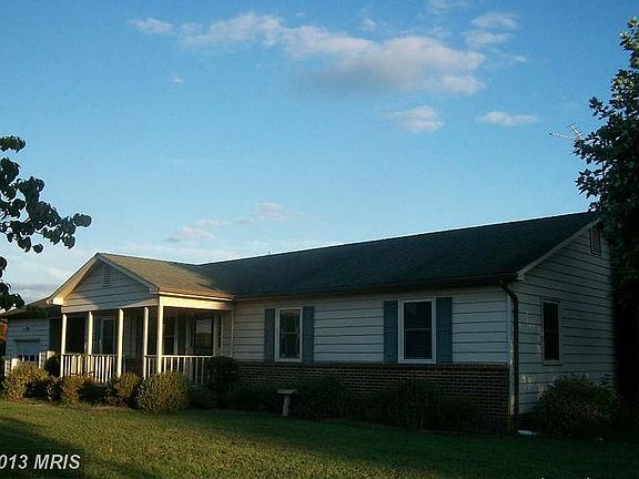 3rd image of 10 Little Creek Ln