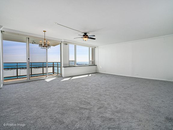 3rd image of 1300 N Lake Shore Dr APT 36C