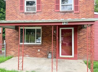 126 Briarwood Dr, Pittsburgh, PA 15235