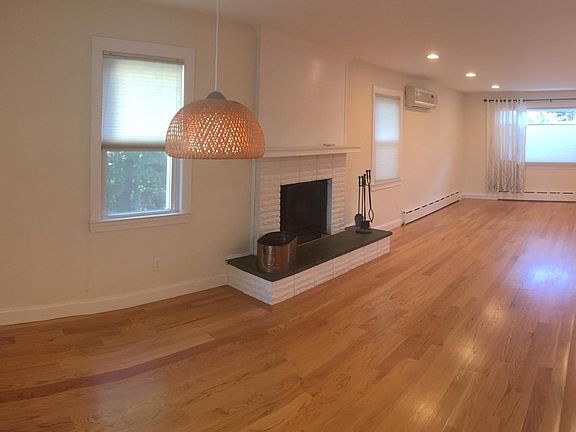 Dining to living room