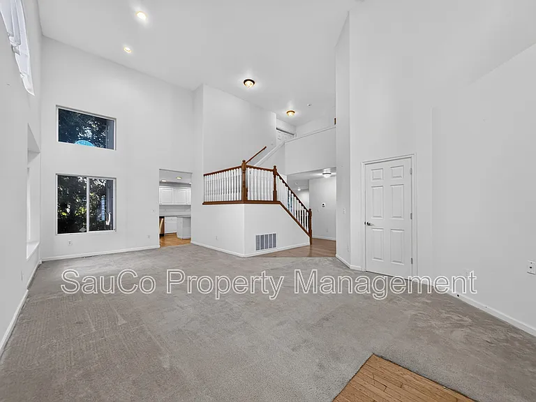 1861 SE 47th Ave — Photo 32