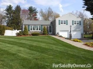 34 Boulter Rd, Wethersfield, CT 06109