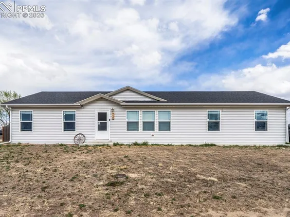 736 Indiana Ave, Limon, CO 80828