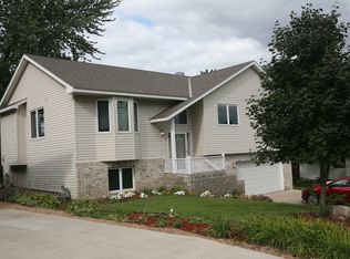 1762 Sioux Blvd, New Brighton, MN 55112