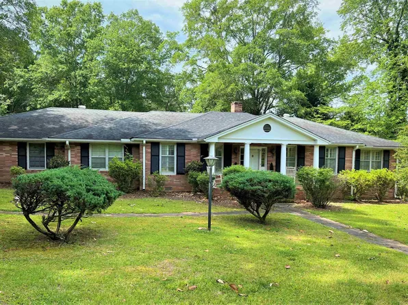 186 Heard Dr, Elberton, GA 30635