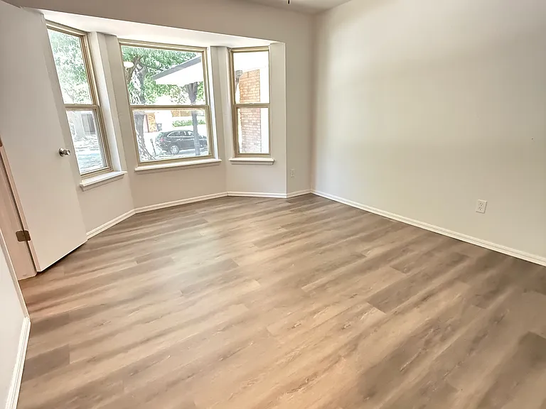 3351 S 143rd East Ave — Photo 45