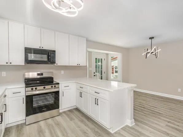 2324 Dahlgreen Rd, Raleigh, NC 27615