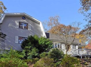 4 Rosewood Ln, Boonton, NJ 07005