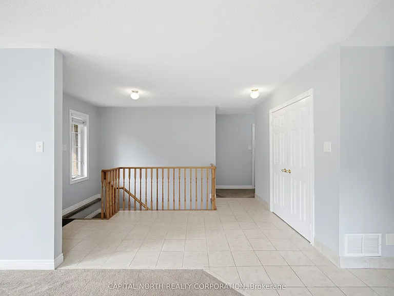 126 Marsellus Dr — Photo 15