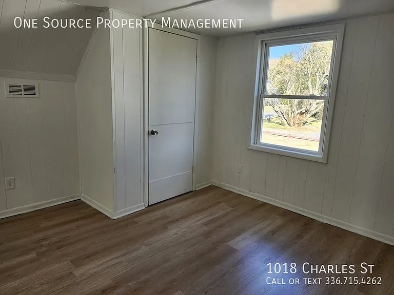 1018 Charles St — Photo 9