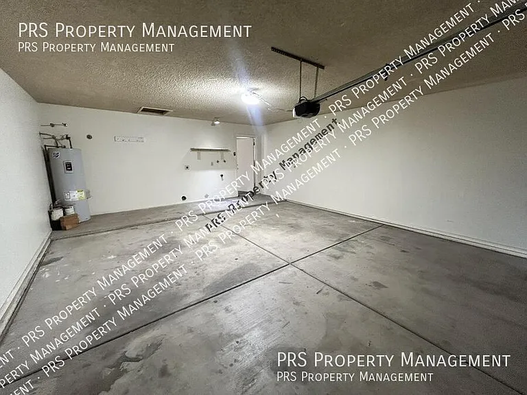 3226 N Sycamore Pl — Photo 37