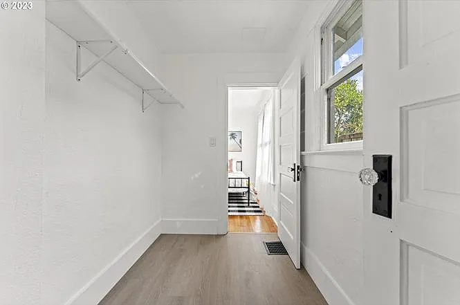 5514 N Syracuse St — Photo 19