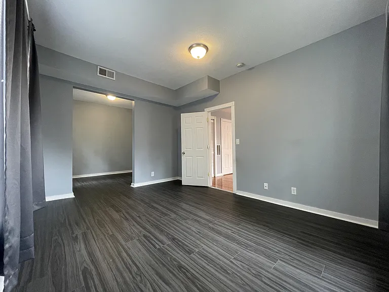 1819 15th Ave S #2 — Photo 7