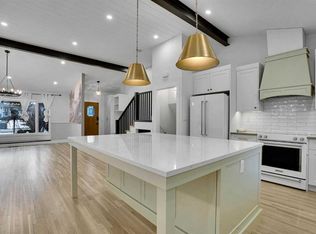 64 W Hartford Rd NW, Calgary, AB T2K2A5