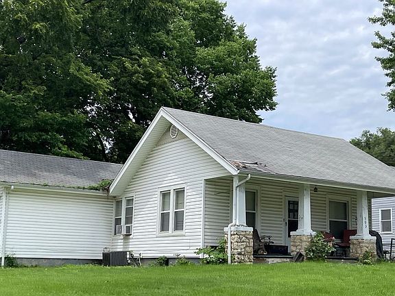 2nd image of 503 N 10th St