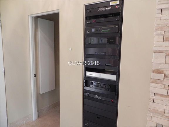 5th image of 7146 Mission Hills Dr #7146