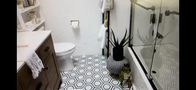 447 Landfair Ave #1 — Photo 8