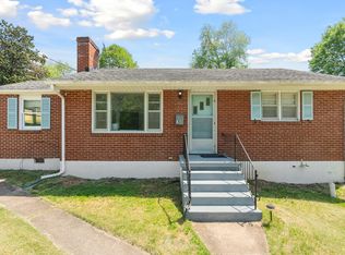 4600 Greenwood Dr, Lynchburg, VA 24502