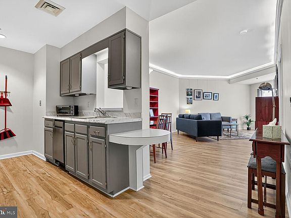 2nd image of 900 N Taylor St APT 2110