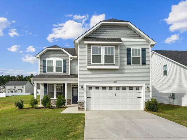 105 Wicklow Ct, Clayton, NC 27527