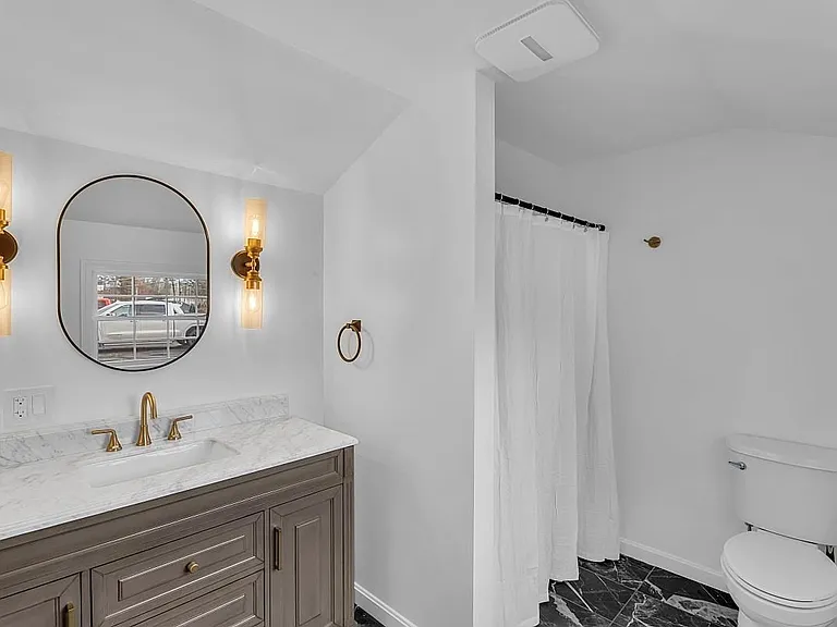 297 Elm St — Photo 14
