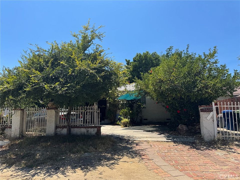 1st image of 7519 Owensmouth Ave