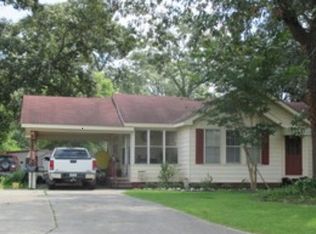 1207 Pine St, Crossett, AR 71635