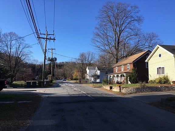 4th image of 25 Peenpack Trl